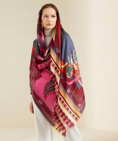 Draped in Glamour: Gulu Marketplace’s Pashmina Shawls Decoded